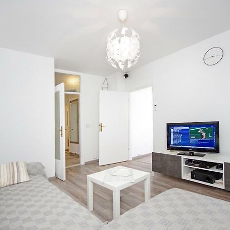 Nugal Apartment Makarska Bagian luar foto