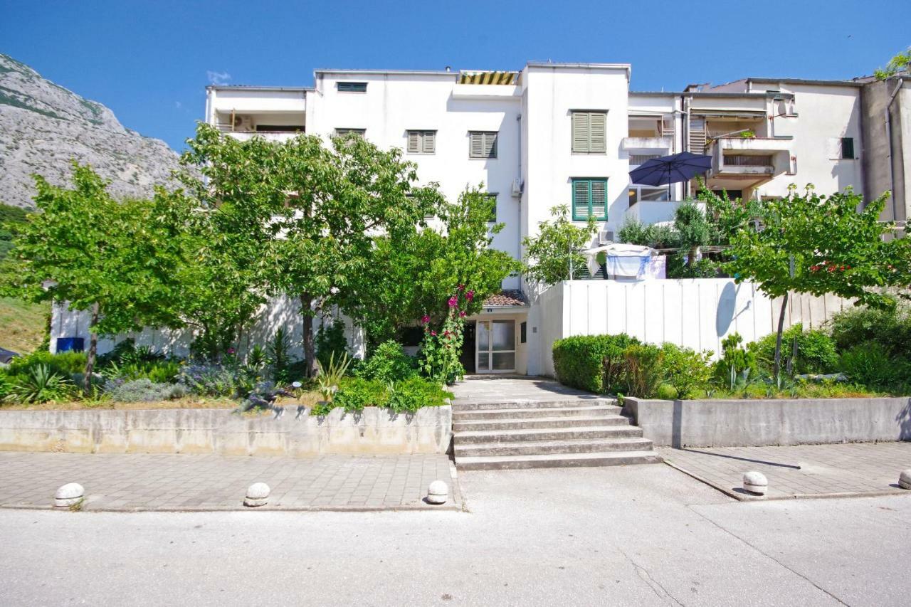 Nugal Apartment Makarska Bagian luar foto